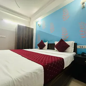 Galaxy Near Delhi International Airport **** Nueva Delhi